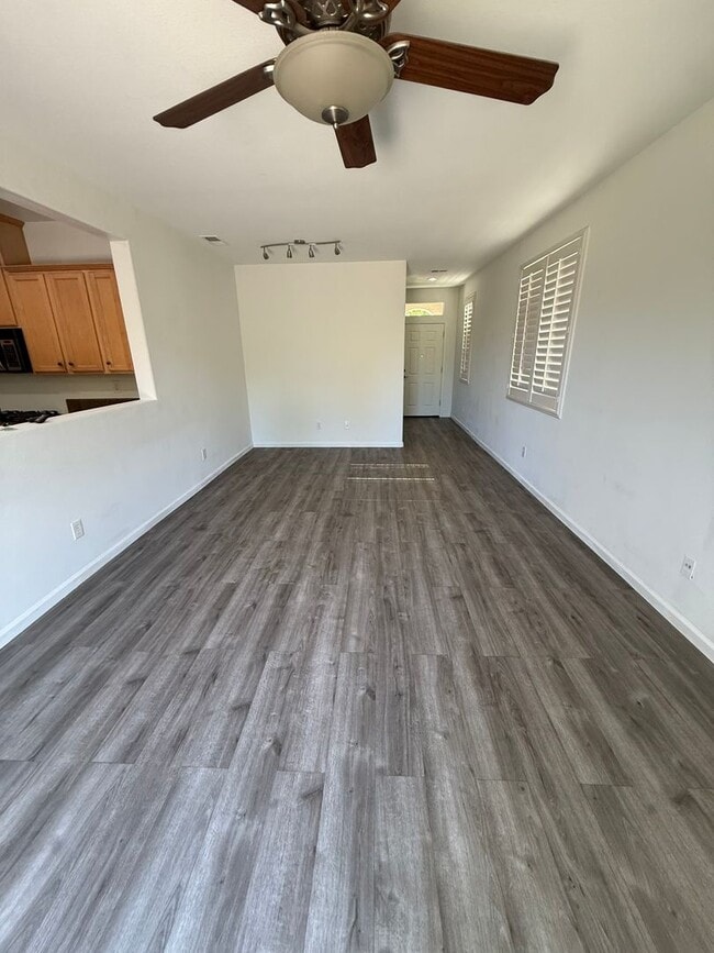 Photo - 2279 Coffeeberry Rd