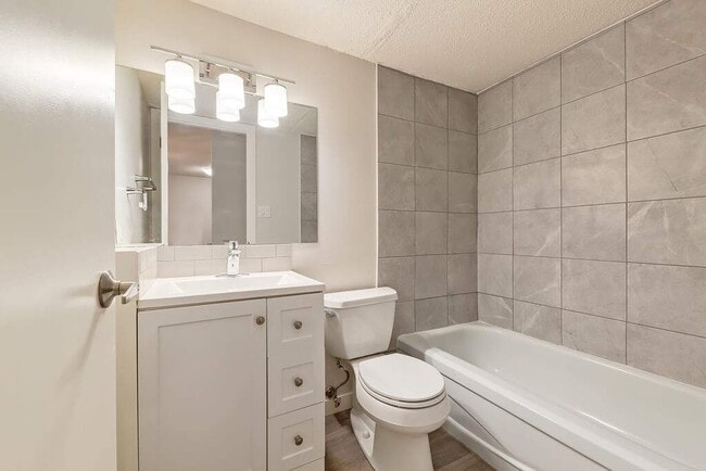 Photo - Cotton Wood Apartments