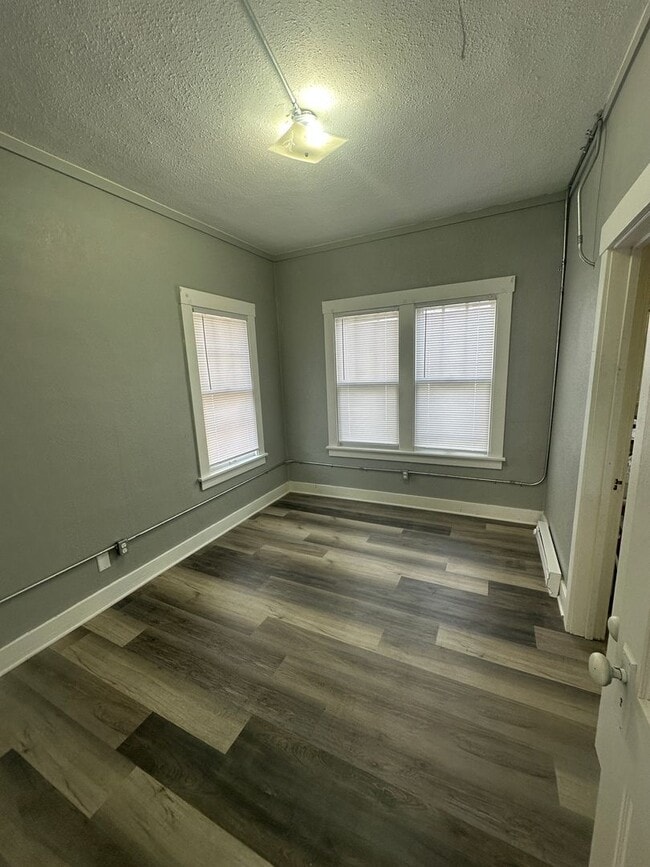 Photo - Recently Refreshed