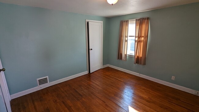Bedroom #1