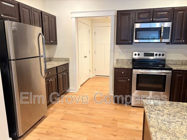 Photo - 38 Monroe Dr