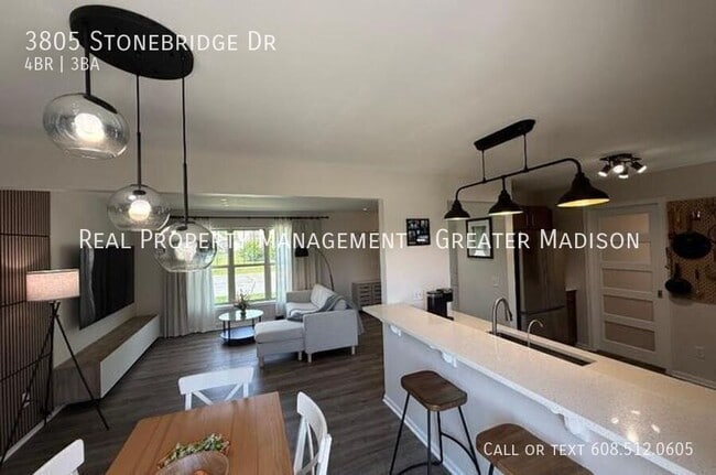 Photo - 3805 Stonebridge Dr
