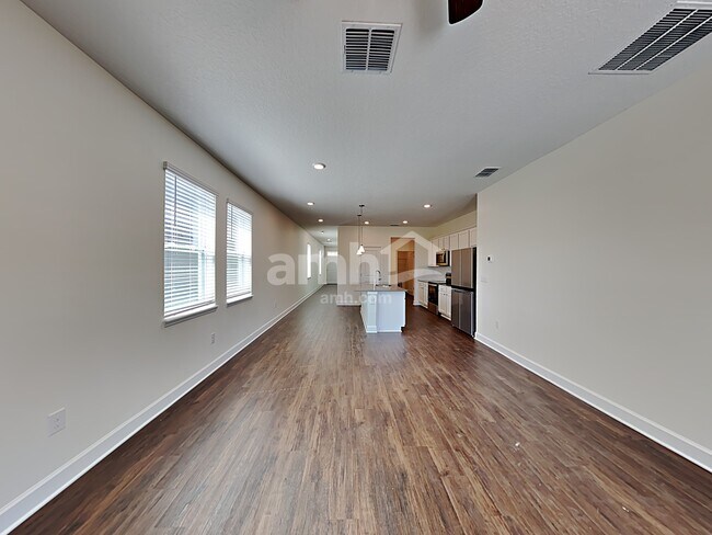 Photo - 2112 Saffron Walden Drive