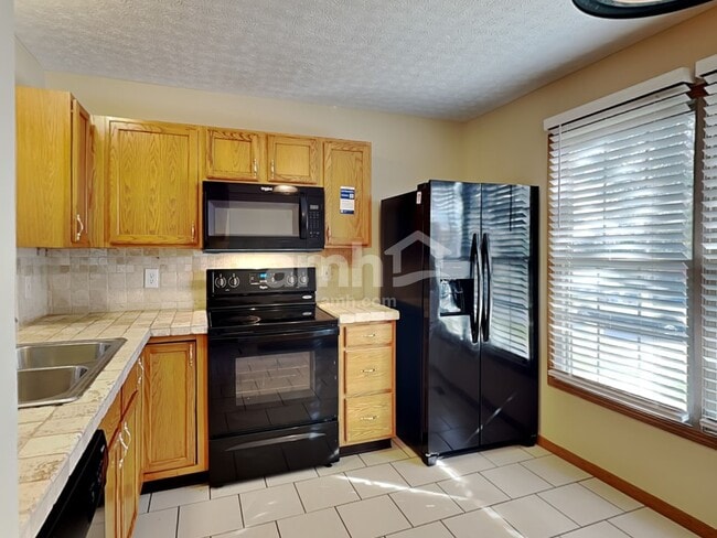 2275 Chadsterz Dr