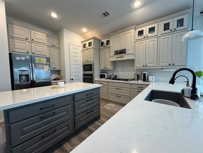 Photo - 4522 Peloton Rd