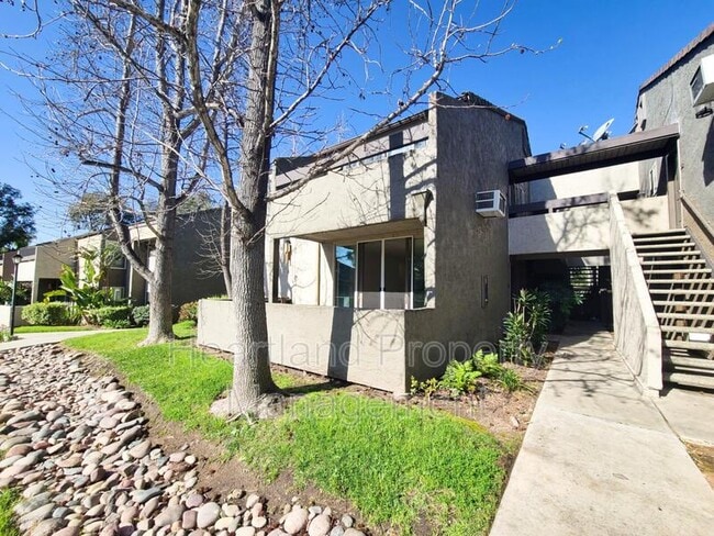 Building Photo - 1350 N Escondido Blvd Unit #55