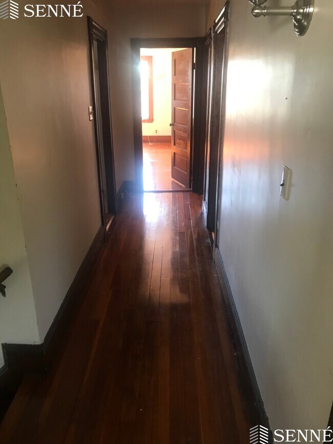 Photo - 19 Lovell St Unidad #2