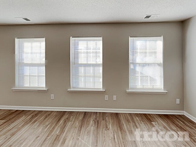 Photo - 3400 Futura Ln