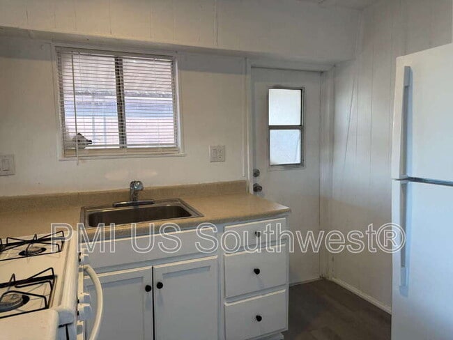 Photo - 750 Brill Dr