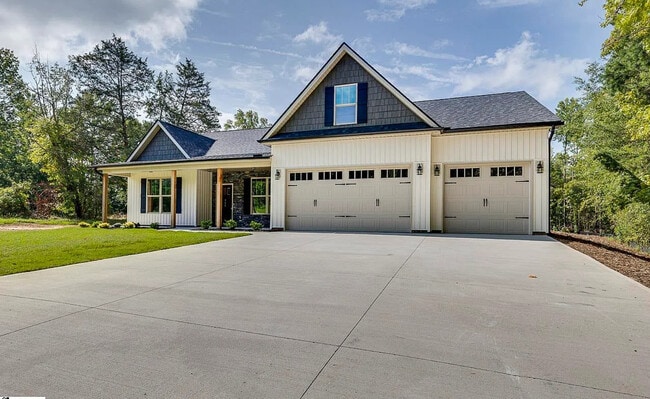 Photo - 399 Bowers Rd