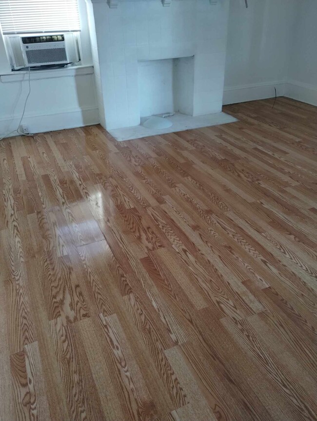 Photo - 1527 Jackson St Unit A