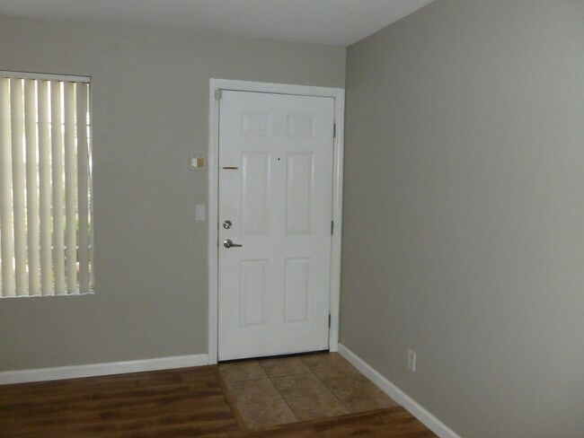 Photo - 2110 Sealion Dr Unidad 107