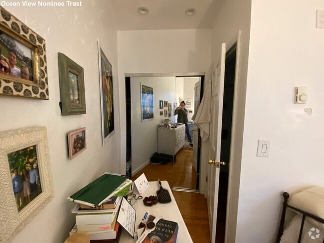 Building Photo - 19 Charter St Rental