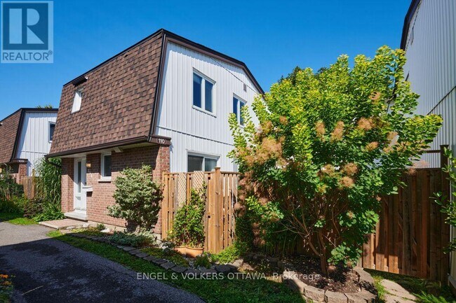 Photo - 837 Eastvale Dr