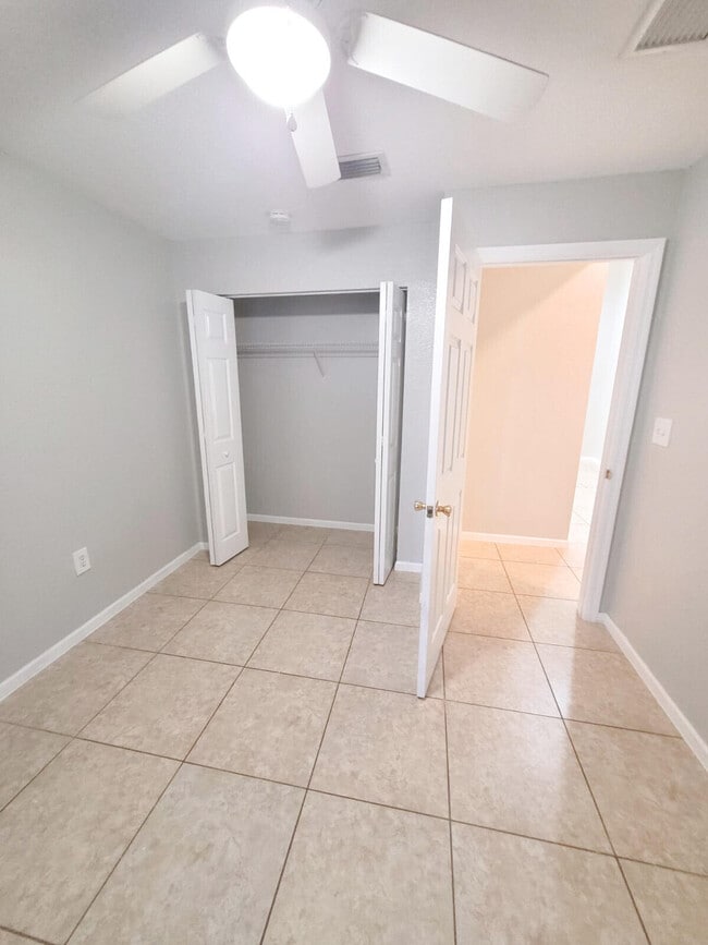 Photo - 524 Southridge Rd