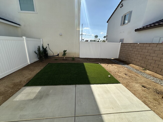 Photo - 2267 Chestnut St Casa