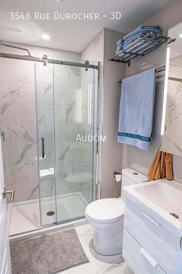 Photo - 3546 Rue Durocher Unit 3D