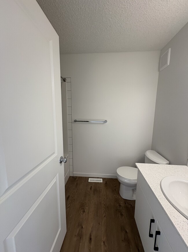 Photo - 244 Marquis Blvd NE