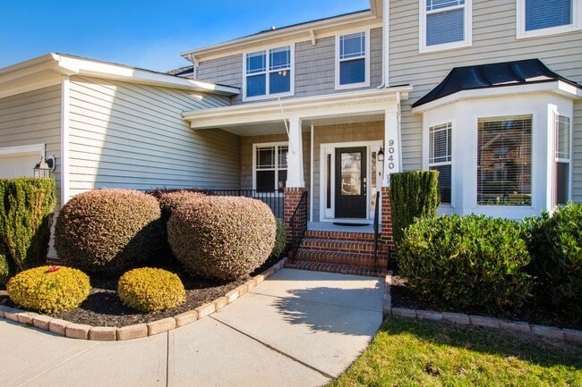 Photo - Beautiful 5 Bedroom Home in Dansforth Neighborhood