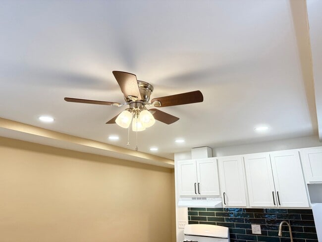 Photo - 8310 Garland Ave Unidad 1