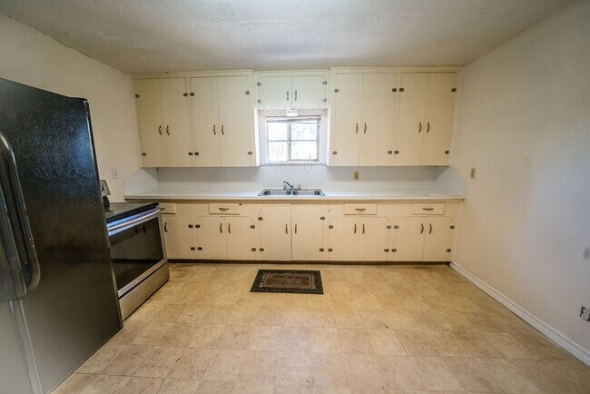 Photo - 2218 1/2 Chapman St Unidad 1