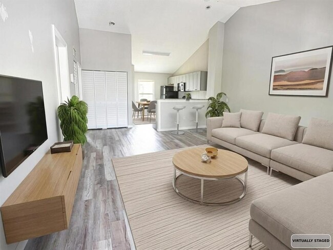 Photo - 3651 N Goldenrod Rd Unit E205