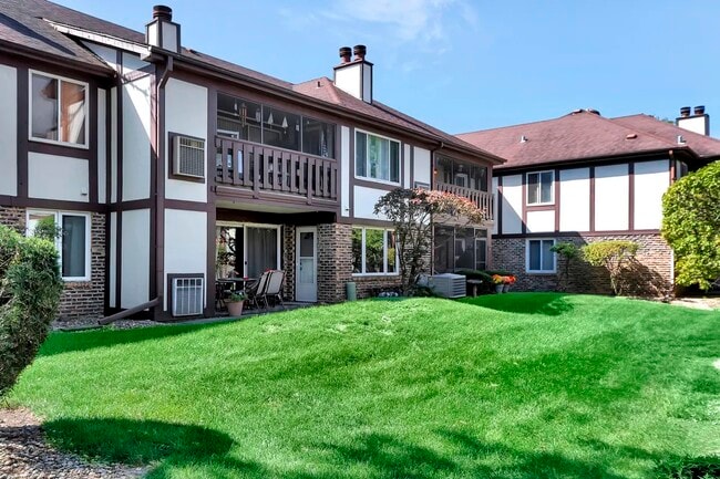 Parte trasera del complejo - 15718 Orlan Brook Dr Unidad 200