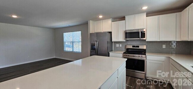 Photo - 1615 Cannonball Ln