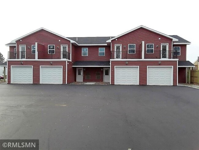 Building Photo - 360 N Knowles Ave
