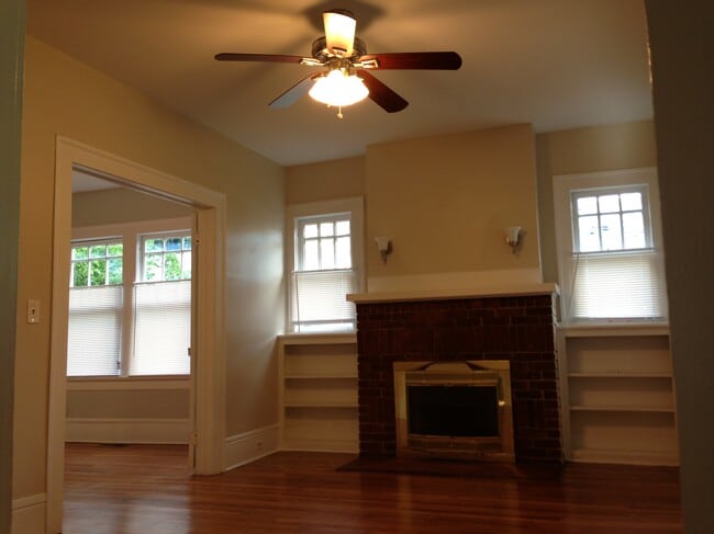 Photo - 771 Elbert St SW