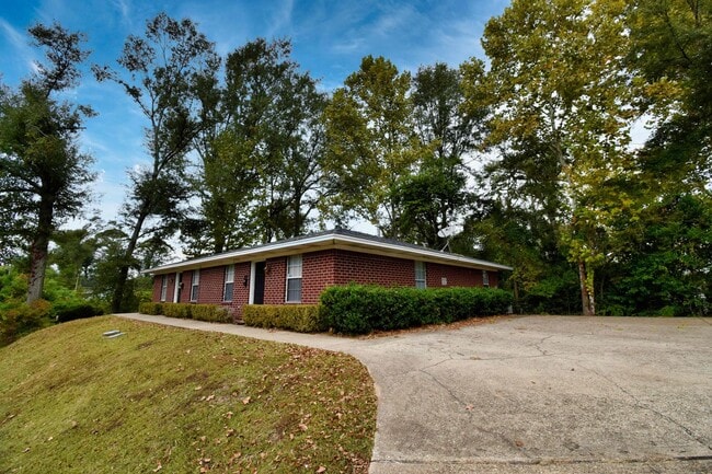 Photo - 402 W Florida Ave Unit 402 W Florida Ave. B