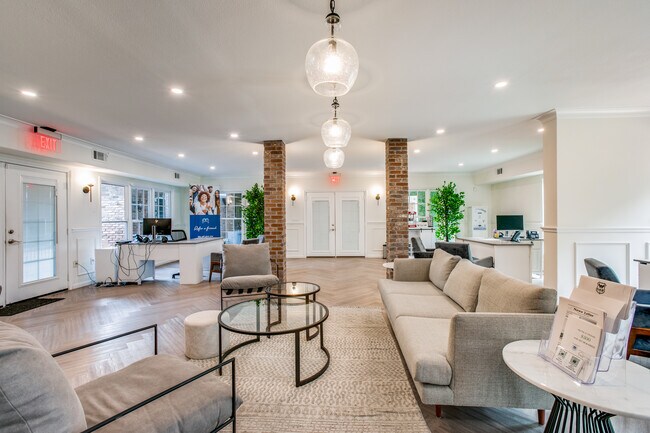 Bellaire Oaks Apartments