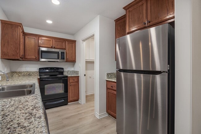 Photo - 6914 County Rd 1215 Unit 6914