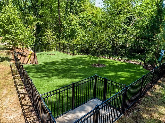 Photo - Bell Buckhead West