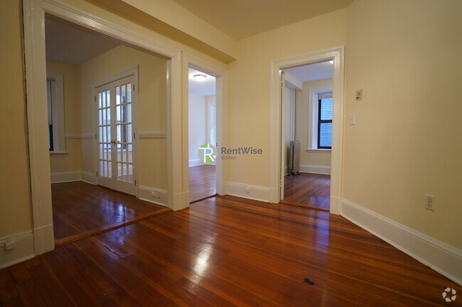 Building Photo - 885 Massachusetts Ave Unit 7 Rental