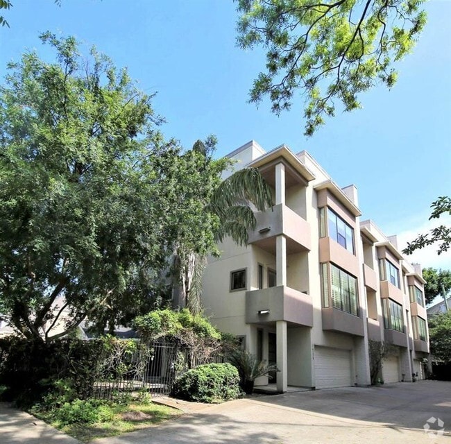 Building Photo - 1415 Bonnie Brae St Unit G Rental