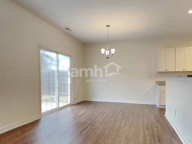 Photo - 1630 Brownairs Ln