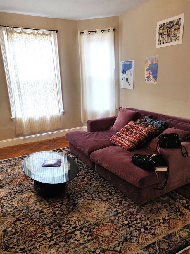 Photo - 42 Putnam Ave Unidad 17