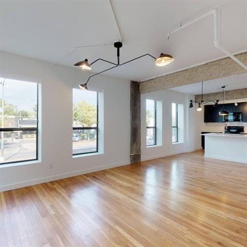 Photo - 3721 N Hall St Unidad 203