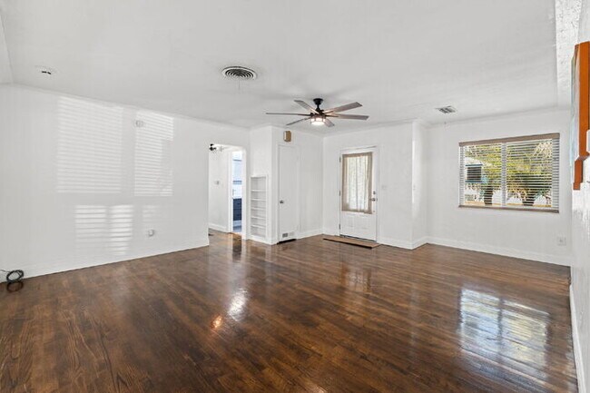 Photo - "Charming 3-Bed, 2-Bath Oasis in the Heart... House