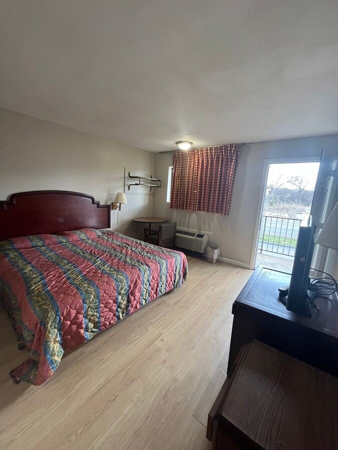 Cozy Studio Apartment/Motel Style in East Nashville....Furnished or Unfurnished. Occupancy limit ... - Cozy Studio Apartment/Motel Style in East Nashville....Furnished or Unfurnished. Occupancy limit ...