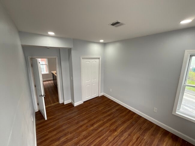 Photo - 17 Pattison St Unit 3