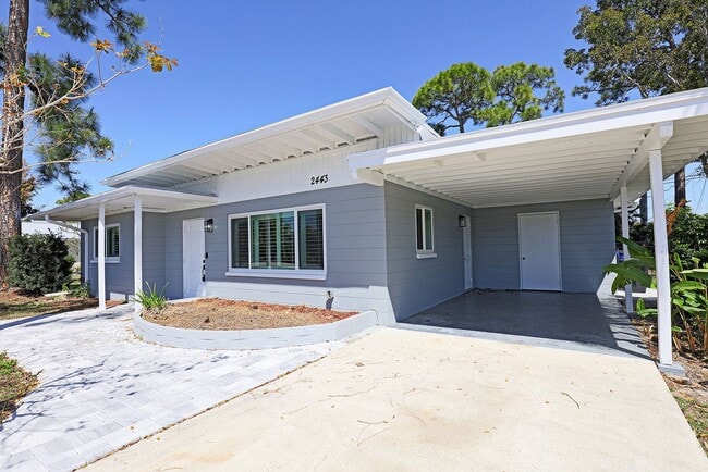 Building Photo - AVAILABLE NOW