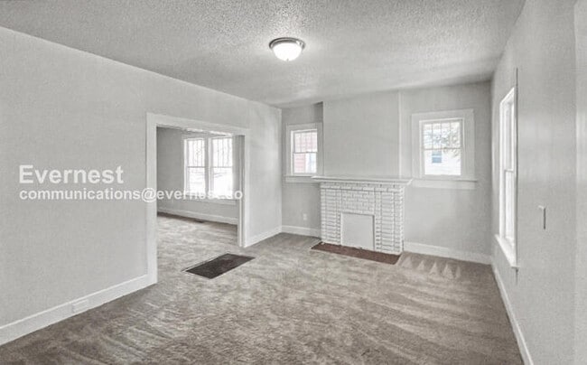 Photo - 3920 39th Ave N