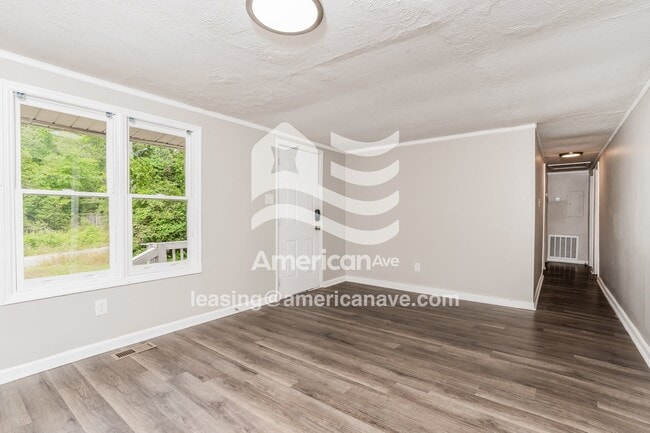 315 Bay St