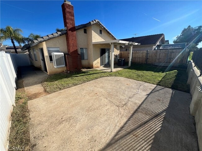 Photo - 23805 Mark Twain