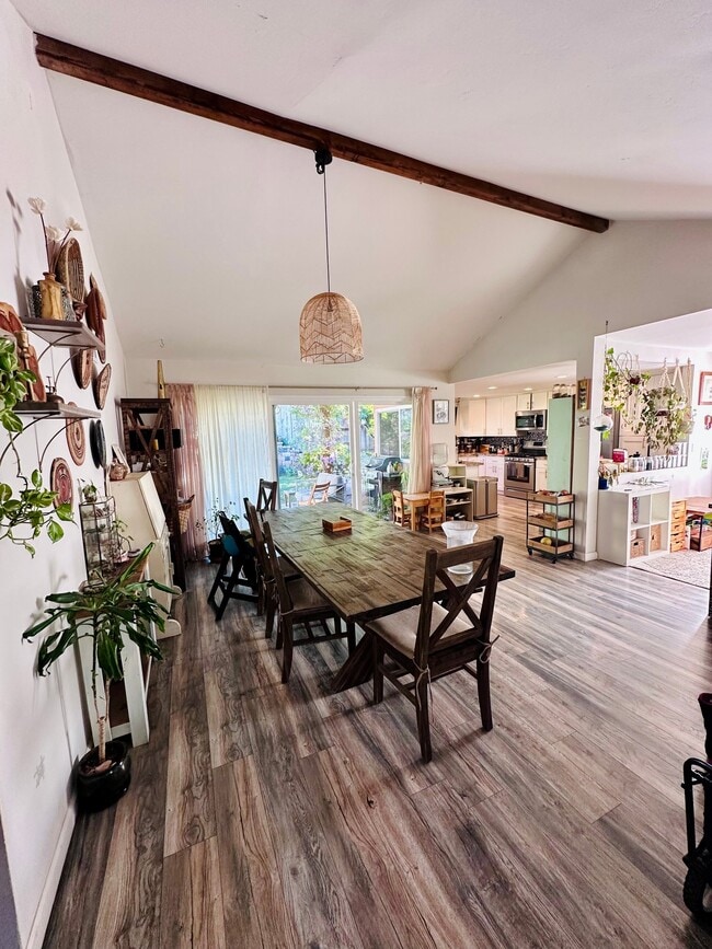 Photo - 3823 Via Del Conquistador