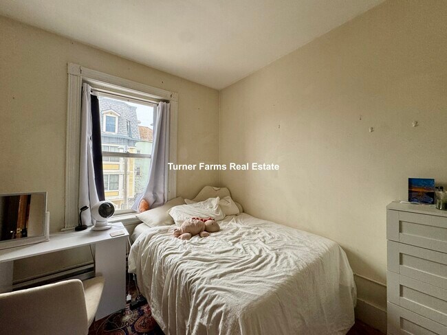 Photo - 71 Pontiac St Unit 2