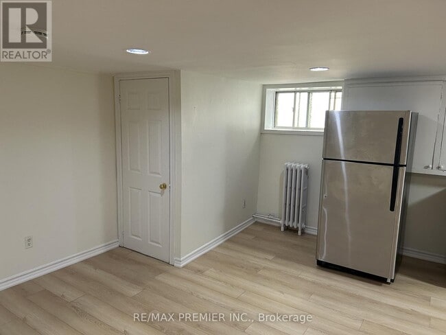 Photo - 1342 Pape Ave Unité G