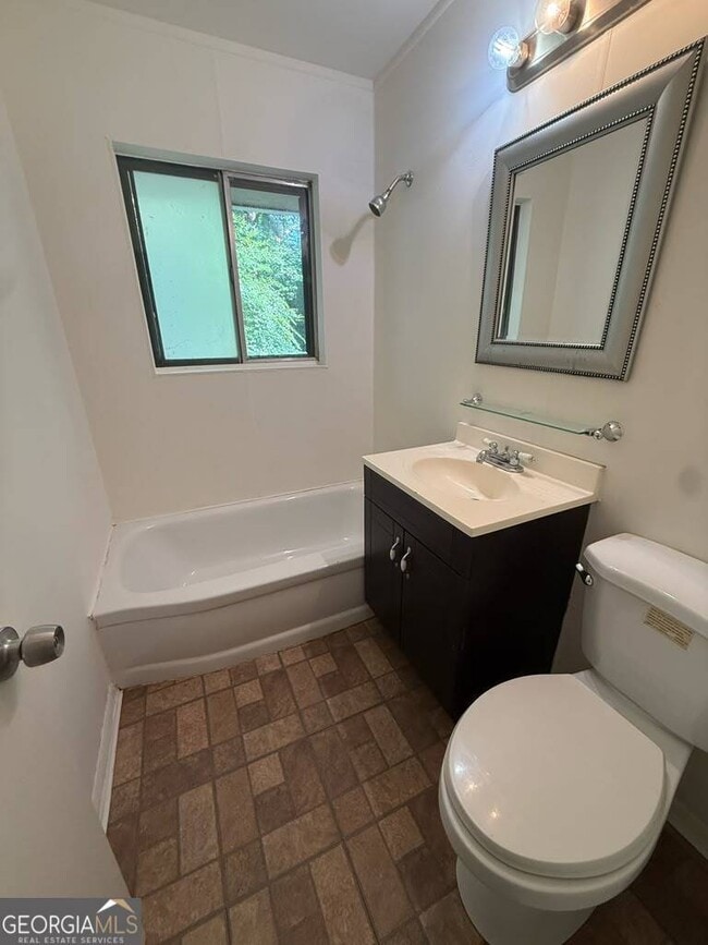 Photo - 480 Evergreen Dr